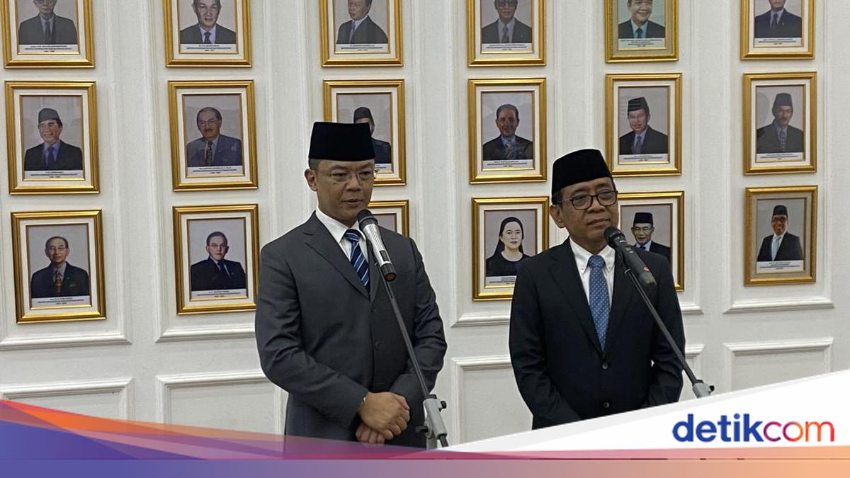 Sertijab Menko PMK, Sugiono Resmi Gantikan Pratikno 1 1d7d996c0857bad05d790f76634b04c75e7a39f2d7b2ec24efa75abd7c8d09a9