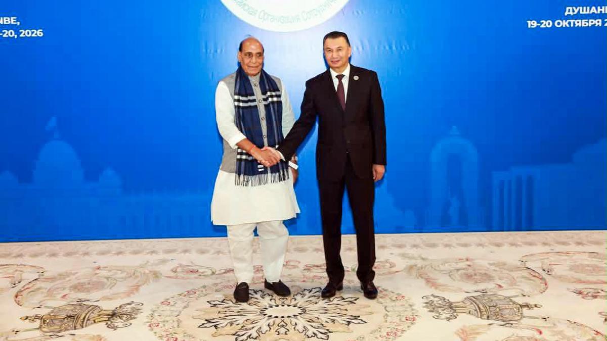 Defence Minister Rajnath Singh meets Iranian Vice-President, Tajikistan Prime Minister 1 22fb14f91ba682d673caf69c183c4d8a0c0ad50509684161428c1e3410854b18