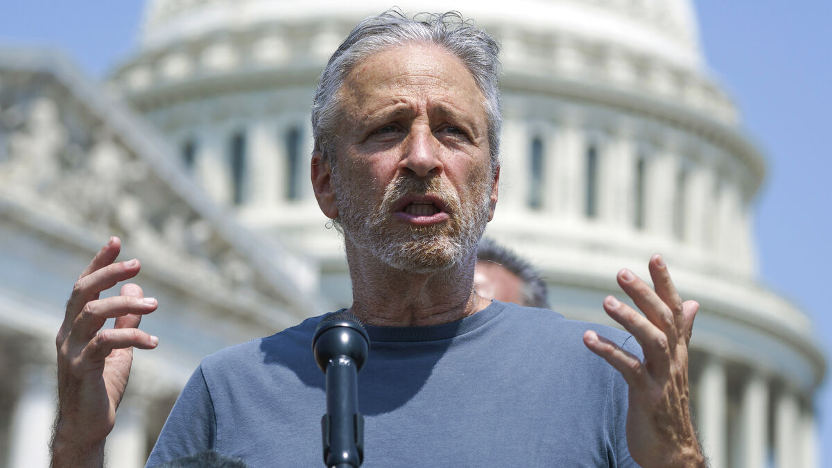Jon Stewart Extends Daily Show Contract Through 2028, Will Keep Hosting Mondays 1 22fb7441de224d67b79eb719f66121754d01fcfd9d1eb045f7afafd4fefbe1b0