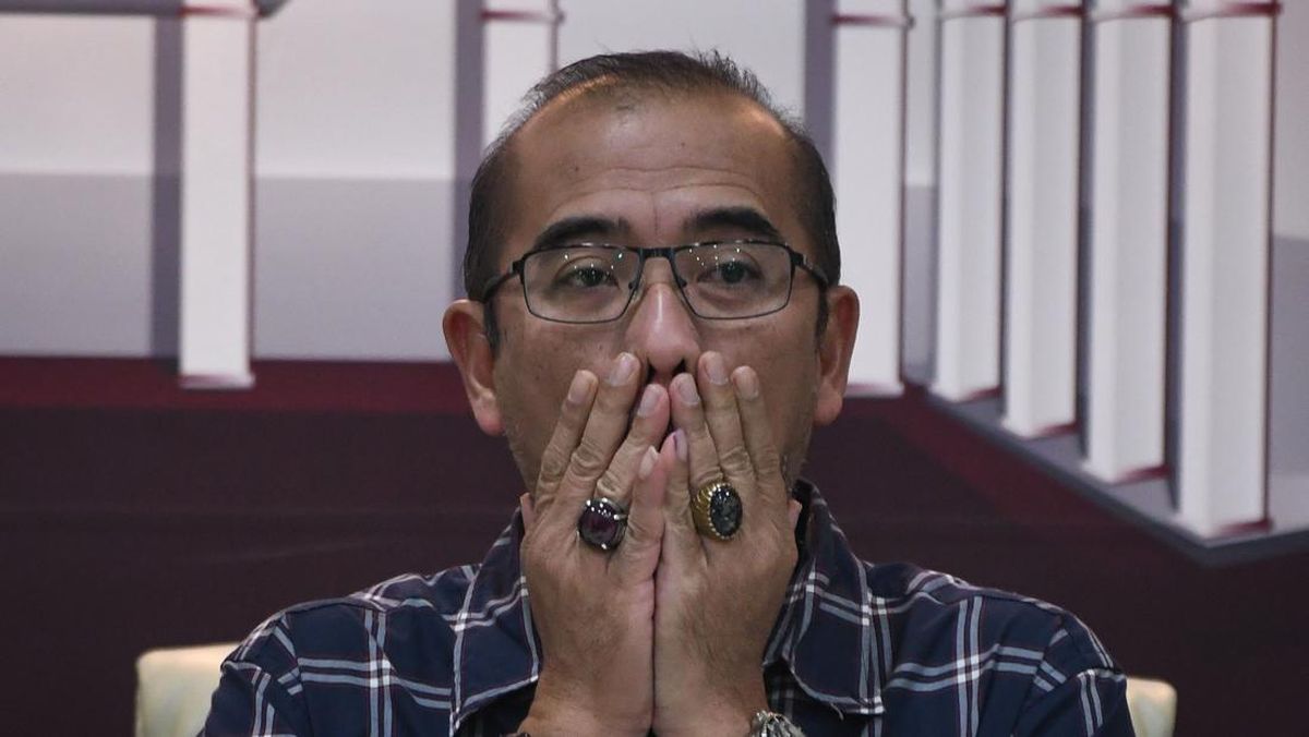 'PKPU Gibran' Versi Hasyim dan Doli, Siapa yang Benar dan Berbohong? 1 256943fd48c0fc727c510e5023de781bcef4b2580d40ed590060c618742b610c