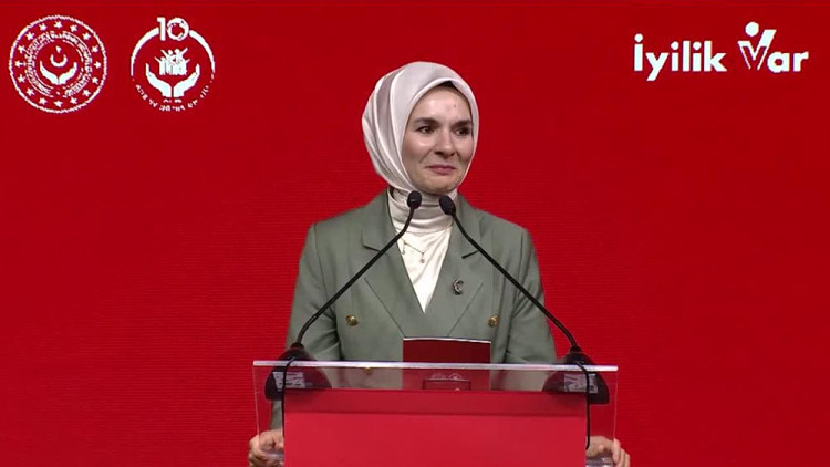 'İyilik Var'da gönüllü sayısı bir ayda 20 bine ulaştı 1 2d3cbdb226c977e3e0e530636208c25c75135a9b0957cef4f4a70addb42a2c51