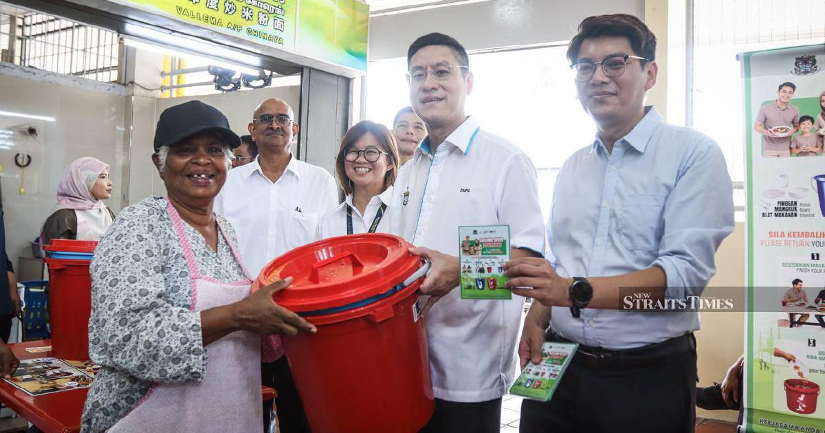 Tanjung Bungah food complex rolls out self-service plate return initiative 1 2d5f4e880d758bcae83ed786e8cc12ec114355379e5835d81c5c7e427b7a68d1