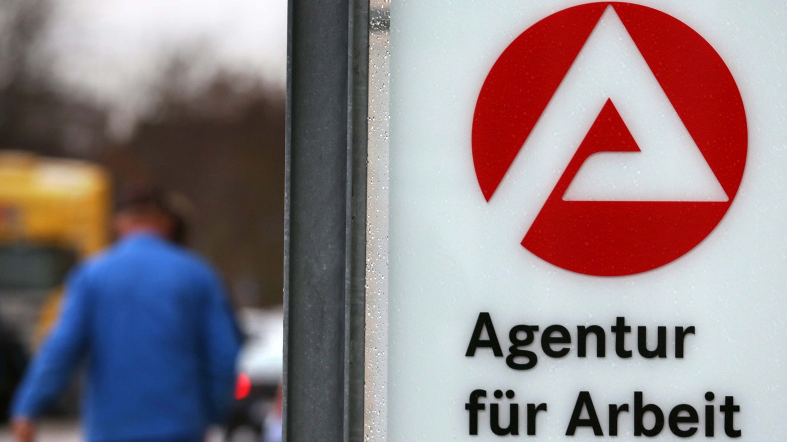Werk dicht - und jetzt? So finden Fachkräfte neue Jobs 1 3014ee758dd25c71e9f37c6e8ef1233d13810b5312edd55e63894a61897e092c