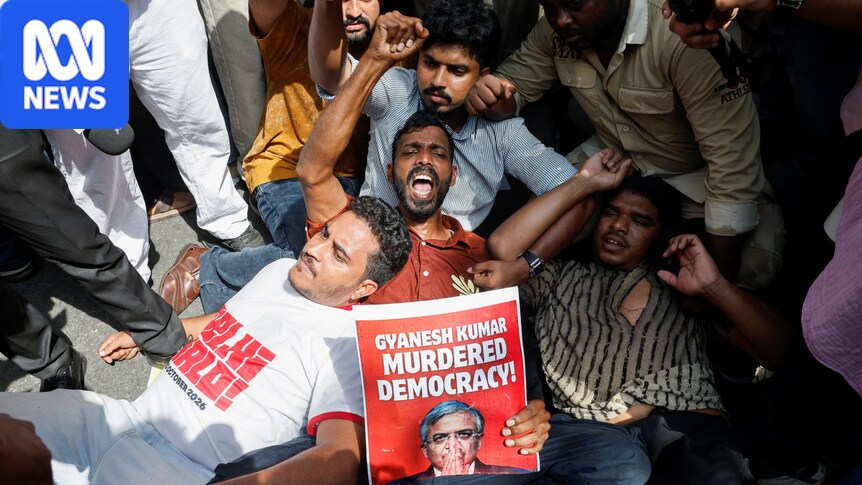 'Cockroach Party' protestors demand Indian elections chief resign 1 3559f77c5693adf389d36d3d57d7d63d2968b905be0d79782ce6c2279877900b