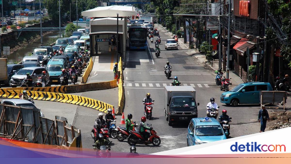 Jakarta Menimbang Nasib Ganjil Genap Jl Hayam Wuruk-Gajah Mada 1 3cbe4a215d0fb8a0ade045918b78fc993e71563ced58f50328d53326f4ec7f05