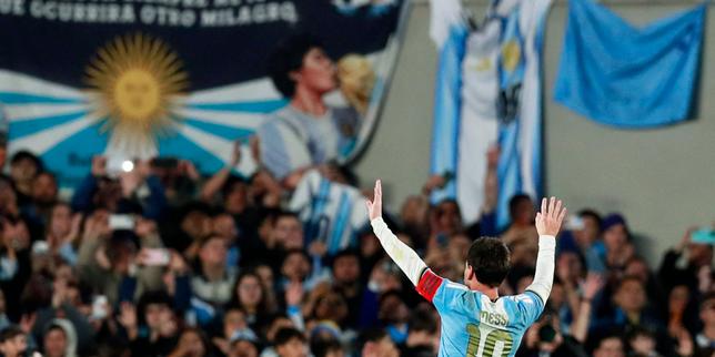 « Je doute qu’il y ait un autre Messi prochainement » : en Argentine, les fans de football ont fait des adieux émouvants à la « Pulga » pour sa dernière sélection 1 3f5fd80521ca9a2c843d34b7e70d0af04e6d61753070bb50ceebc6e6937a8f71