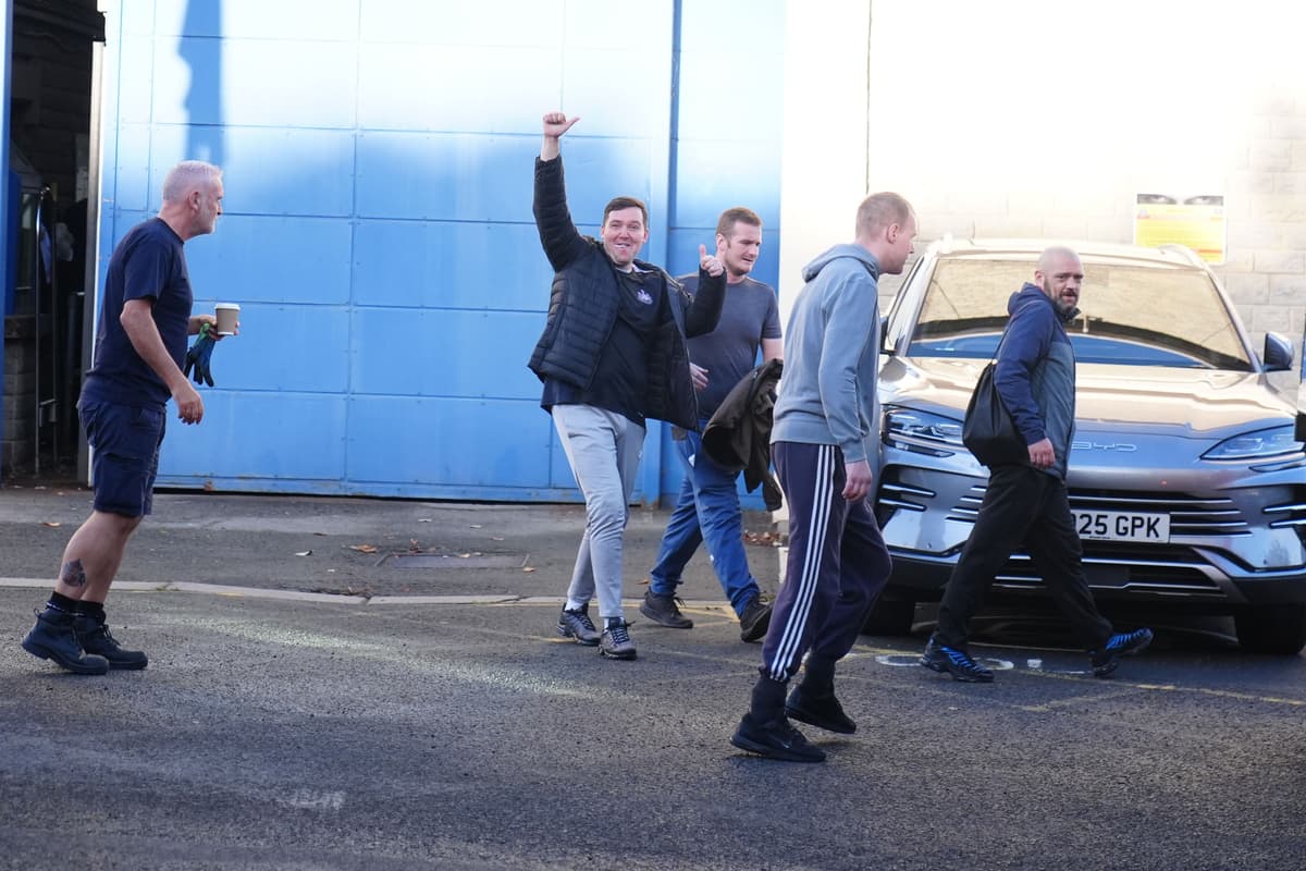 ‘Thank you Andy Burnham’ – prisoners praise PM as they are freed early from jail 1 45c1aa42161a7013710a2f51a2e92c6cf1c2365e97da2a32cd4a2fc945fb465a