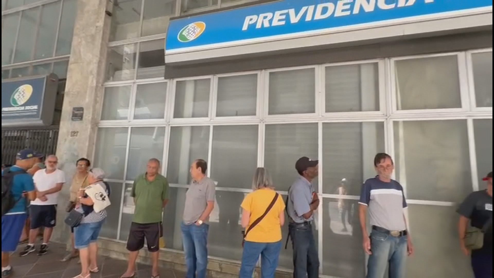 Salário mínimo: veja o que já defenderam as campanhas dos candidatos a presidente 1 4964c9b906a515e2dd8145bcef1c43875d0d389c807ef2a81b38ede43b2afef7