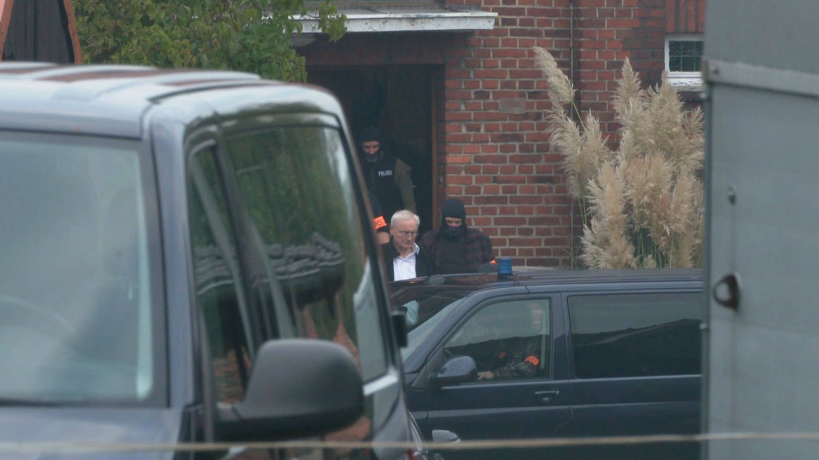 Spionage? Ex-BND-Chef in Nordwalde festgenommen 1 5417661976c0c9df0efcc02ddb978b5f6c899549d7495f70d65ef80b3d90a3a7