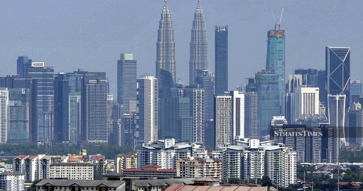 Malaysians plan their legacy, but fear wealth won't last: Sun Life survey 1 54bf00b429a209ac05bd7f50678d0911312285e8ceefd669285bb56e25e6a2ea