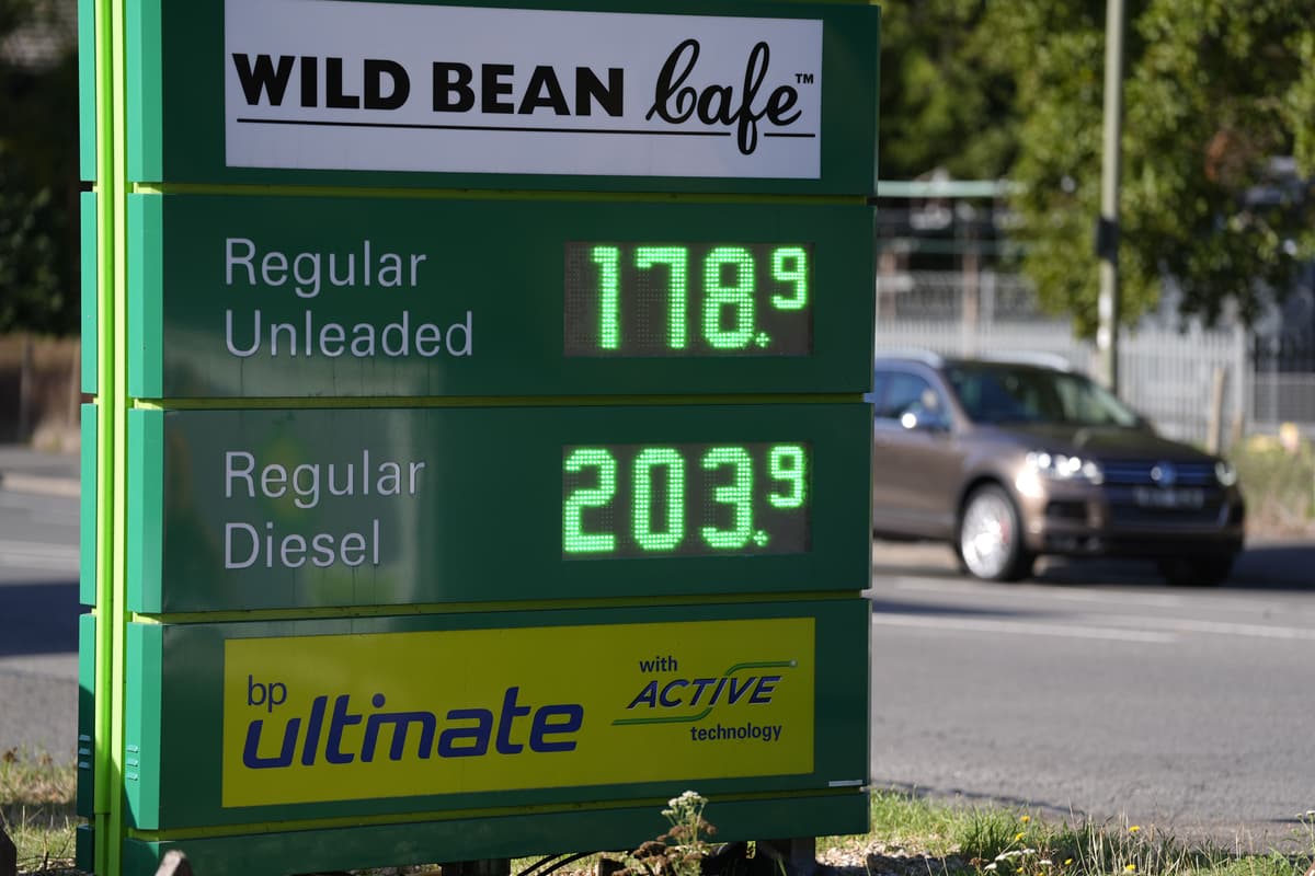 Diesel supplies robust, insists Government as prices hit £2 for first time 1 56897829e0795f83a10ec163ebd3eb2aa581390915cb2b1b8aeb706cc1b44448