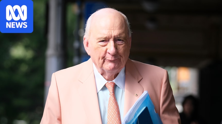 Emails between Alan Jones and 17yo schoolboy read to court 1 56b912b349e639993bb65a27a8f9e875ec3300b17d8a0a0e0499dee2d858170d