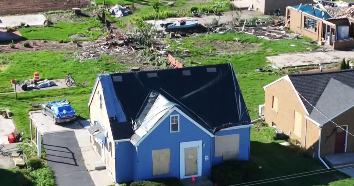 Wisconsin town still waiting for FEMA help after tornado in July 1 56e015757ba2a3875fd1d25425fd89bc57995e35fffde99c8394ee5d4999f3d8