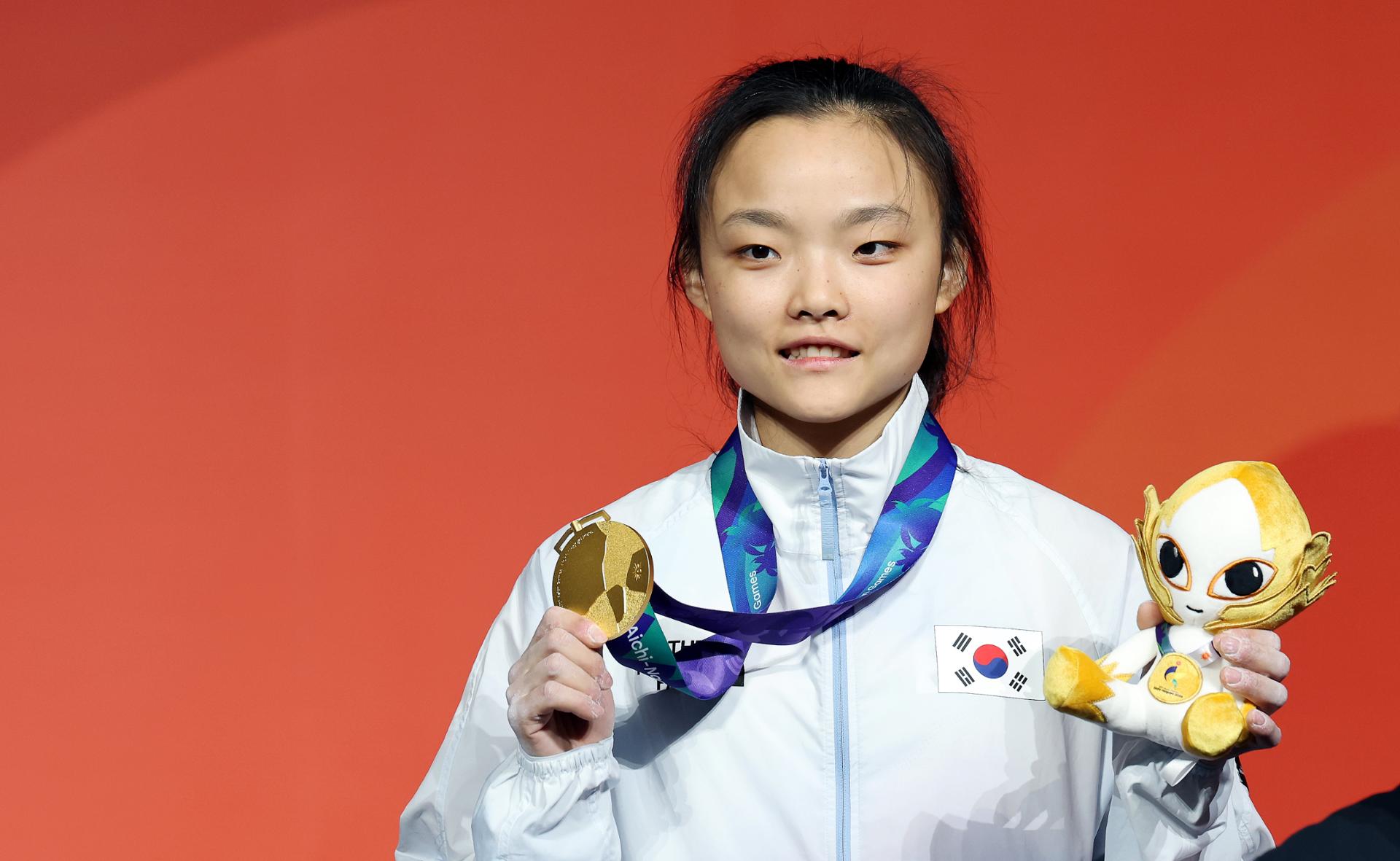 Seo Chae-hyun wins gold; Lee Do-hyun takes bronze in sport climbing 1 57a4bdb66980516750d9195445e18936292eab7e3b8422b91a963991aa237bc0