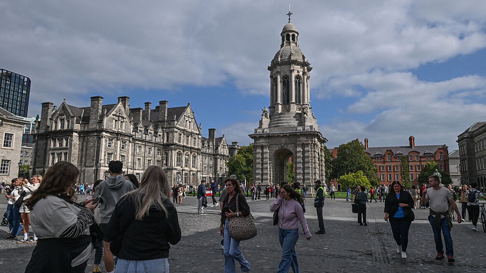 Universities warn funding gap leaves sector at cliff-edge 1 6d5af25cf51c5d9d656fc0b350d8cd4a9491fbd7acd7f706b486ccf16e22f5ef