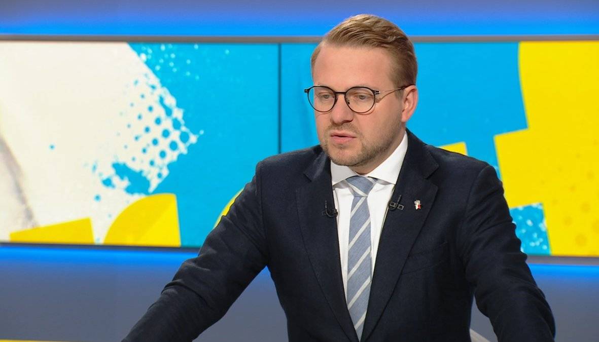 Jacek Ozdoba w programie "Graffiti". Oglądaj od godz. 7:40 1 7630eaa00840de23d829b86ad0f59d6267f4ccf4ef9dd5cb98733d413cc93b9b