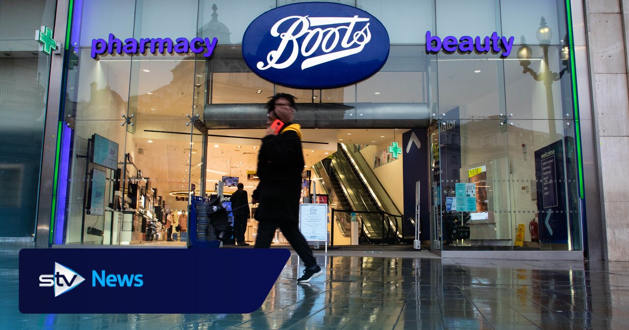 Boots to be bought by Canada’s Weston family for £6.7bn 1 800b0e52c951bef0f53342488ea75b4eb2cb0680d88d21a3e7dd6012ac26d28e