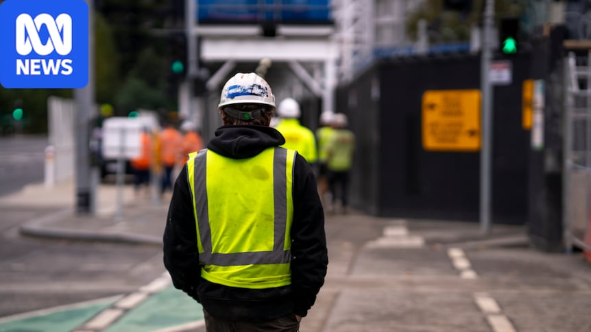 Mental health WorkCover claims in Qld double in five years 1 840e1ba28546ee97ecaaea15a6c4db992821b443234b4a7e779af368ca8bae4e