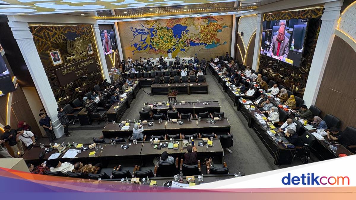 Baleg DPR Sepakati RUU Satu Data Dibawa ke Paripurna, Disahkan Jadi UU Besok 1 85454b19405e687e83f0ba03d2528f00cce9578044ad28ba8b68ea3487ffd53c