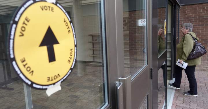 Alberta voting locations extend hours after late openings, delaying referendum results 1 886032b0309a5c243699d74a1c0e1a818b0beae297fcc99333cda08a97d83b9e
