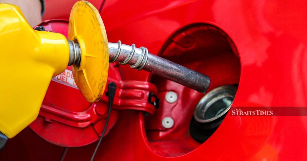 Petrol samples tested after KPDN receives 52 complaints 1 89bc0100106b28db975ce29be3046d0e761b98e10179b9ac5572fe03728f116b