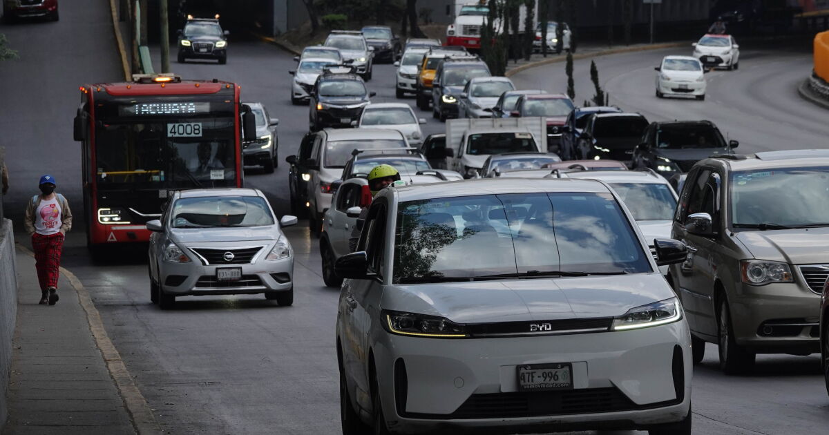 Hoy No Circula 19 de octubre de 2026: qué autos no pueden salir en CDMX y Edomex el lunes 1 928aaadc99048a5f472c813be91848234e42adb3ee51a045a1f4dcd53b7c4bb3