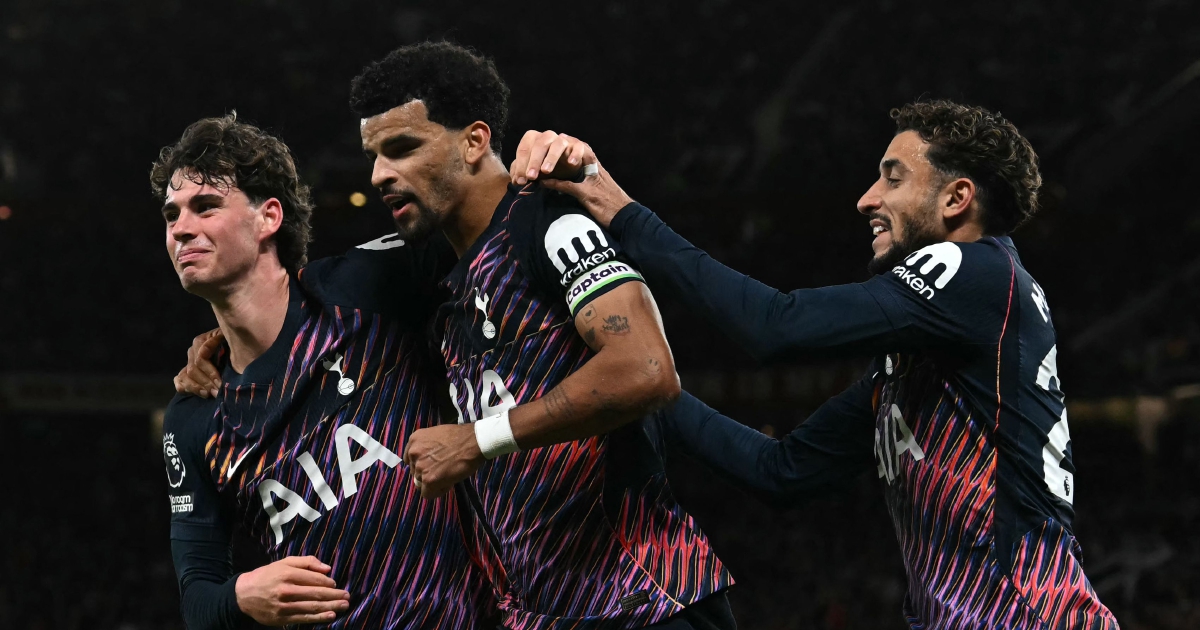 Carrick demands more 'streetwise' Man Utd after Spurs setback 1 9674bb7f9efa7b58895db06710a69ff243064cedf0d2226952ec6c4045aec73d
