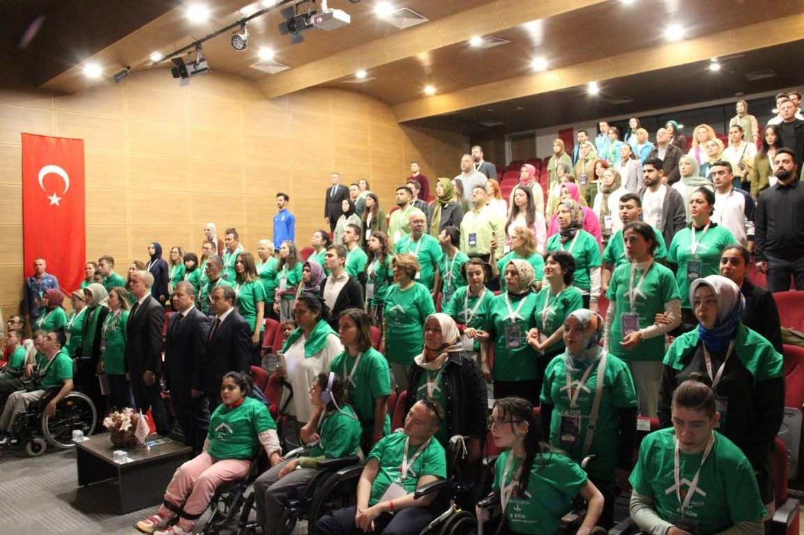 Kasapoğlu: Pilot kamp programını farklı engel gruplarını da kapsayacak şekilde yaygınlaştırmayı hedefliyoruz 1 96d22c54ca0b245b98f2b228724d41e5607a31fce94dbe496462b82f7096e4a2