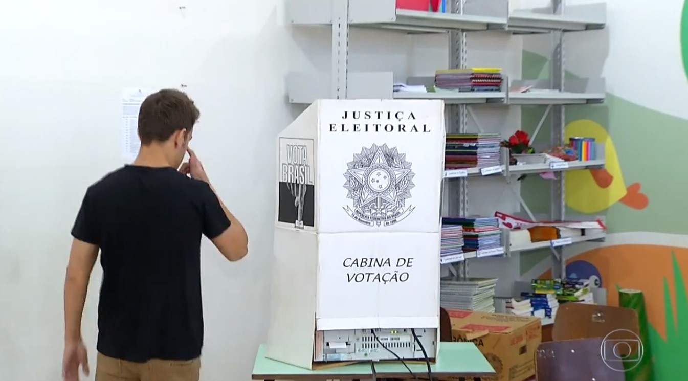TREs dizem que mudanças de locais de votação são 'excepcionais' e número é menor que em 2022 1 9b9a0b14541838938b2af670dac122ec42c7087d46b977be1063e4858ad52a82