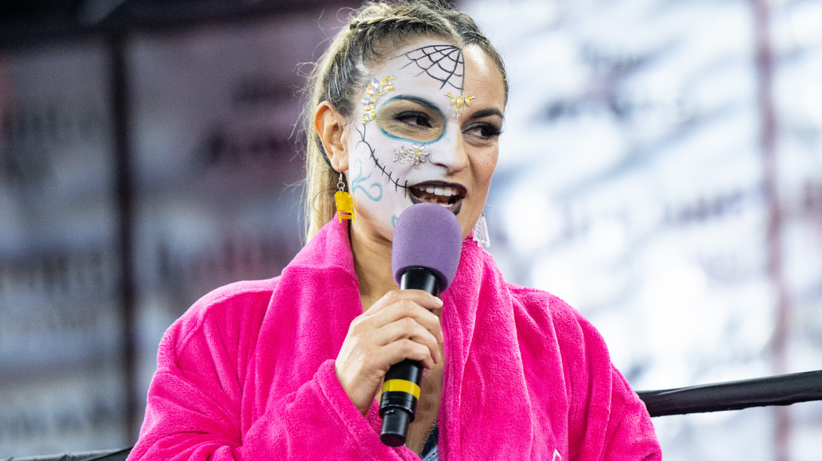 AEW's Thunder Rosa Reveals What It Would Take For Her To Do A Blood & Guts Match 1 a2ca97e37fc172e91f6d5a629dc0d57ac7196564658892a71533446deb3af207