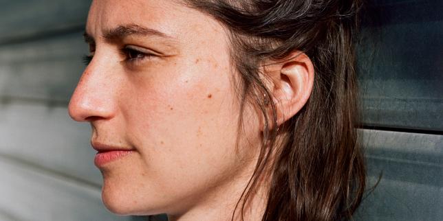 Adèle Yon : « Cela fait six ans que je vis avec les matériaux de “Mon vrai nom est Elisabeth”, ça laisse des traces » 1 a7d85945c367de413ae6556dd18ba28e814696425e3f9e7df0a457dc932666af