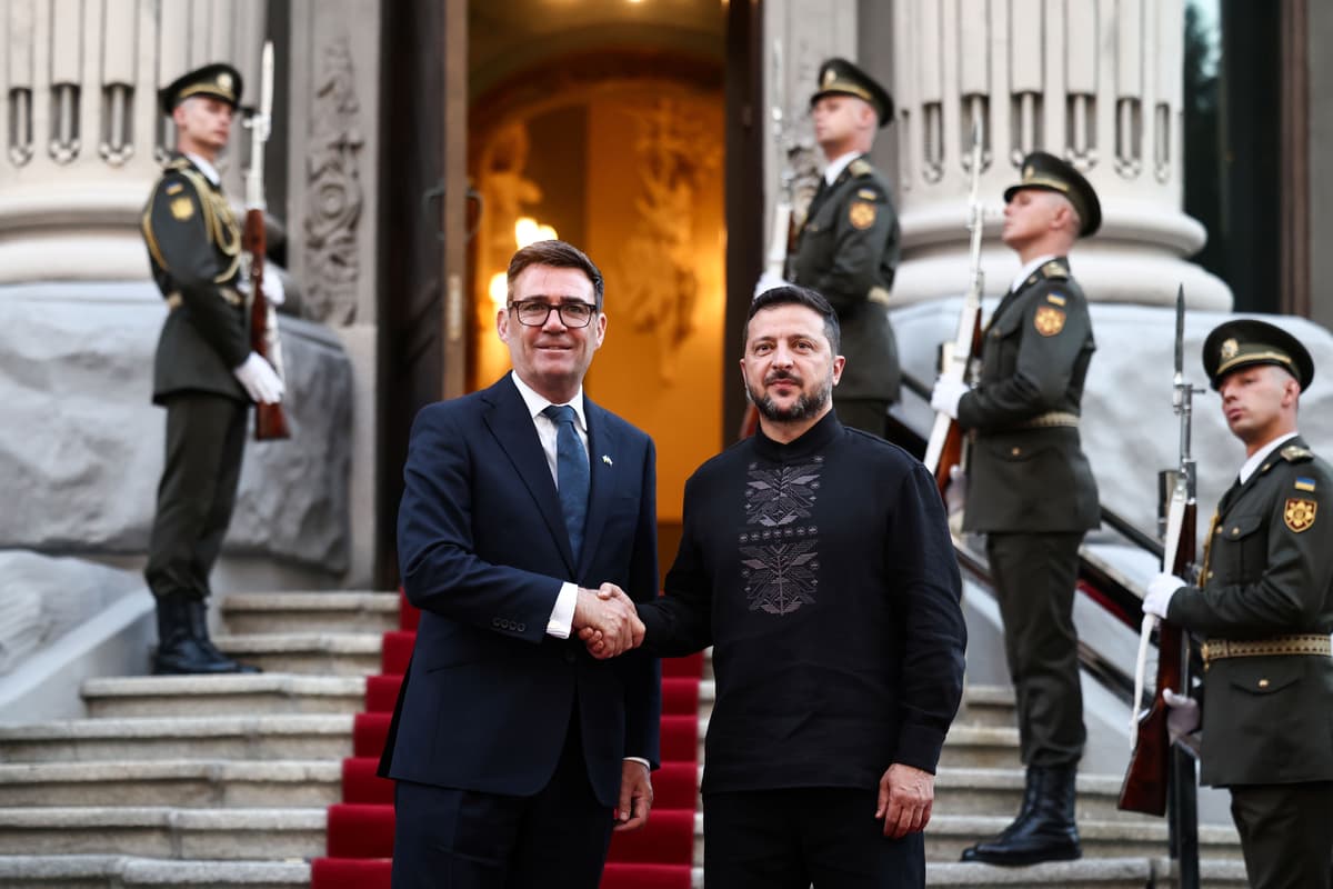Burnham to meet Zelensky in wake of Trump’s diesel deal with Moscow 1 b623691383e2a154419a9bb5bfc663772e45ecd3c773f576355b4c47e0c4d9ec