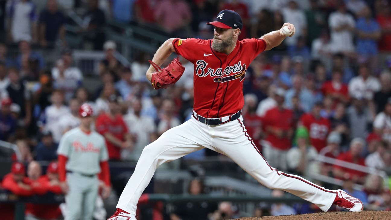 Braves homer 3 times, turn to Sale to close out Phils in wild-card clincher 1 b674c956d15a55c3ac32a9f2ba25977dfd1e08bdf37171f62cc4ad48c657feae