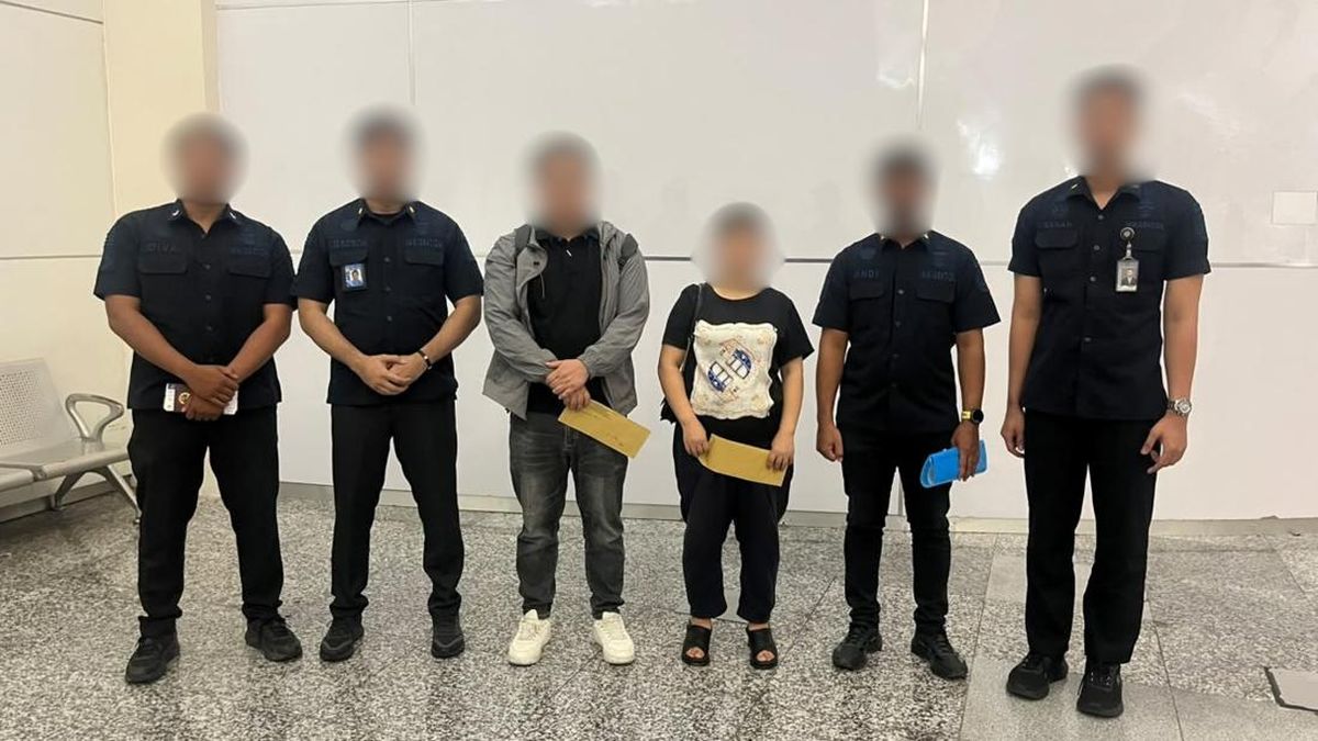 2 Dokter Asal China Dideportasi usai Buka Praktik Ilegal di Bali 1 bd5d7d7f9dfc4a4d68b47dbeb5be51048fac399040d7c118502a5bbf0d2e6dcc
