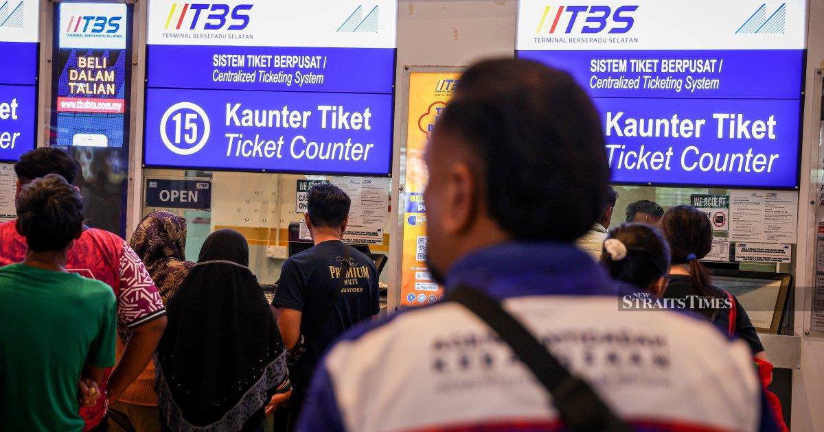 Put terminal-only bus ticket sales policy on hold, says Mara Liner 1 bdee21b51ad91332c89b5c5d22d8285e01421cf92aee6fbe2605aa4e40c05633