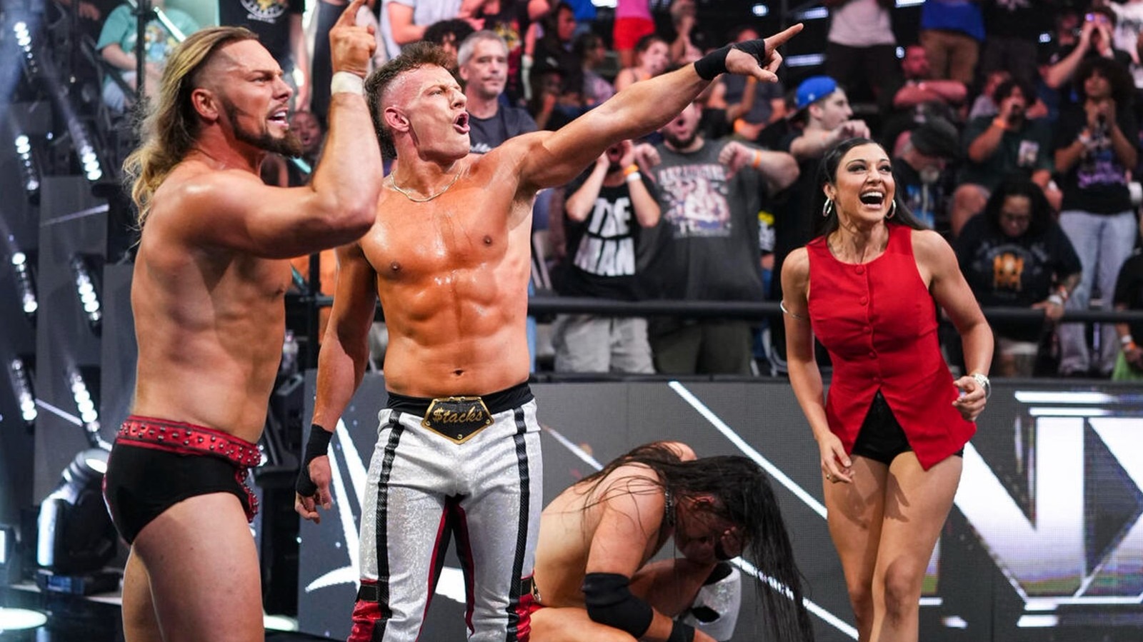 WWE NXT Viewership & Ratings Report: 9/22/2026 1 c97bc594456b8f4a1e16b38d2612b8ba171a6eb725f89192efc0565c9783f7c6