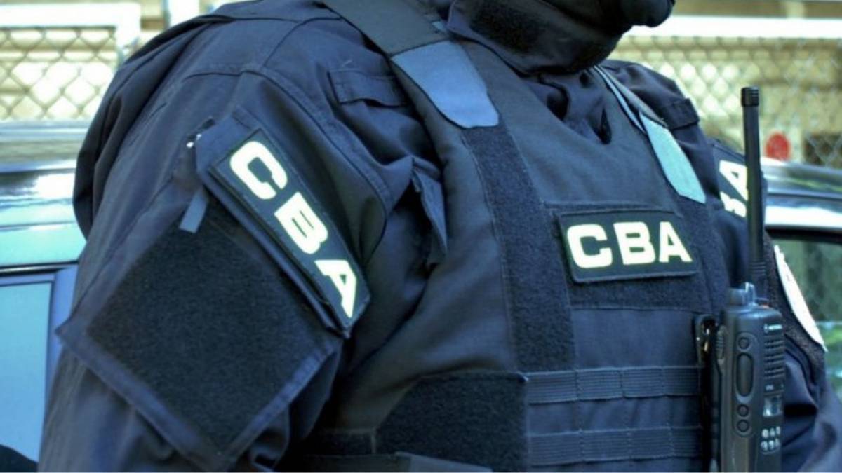 Zarzuty korupcyjne dla burmistrza Sanoka. "Tuż przed referendum" 1 cd83bb204ecd902420be19db32f3432a5b5e7ca354fa0d103eaca1ad23eacc74