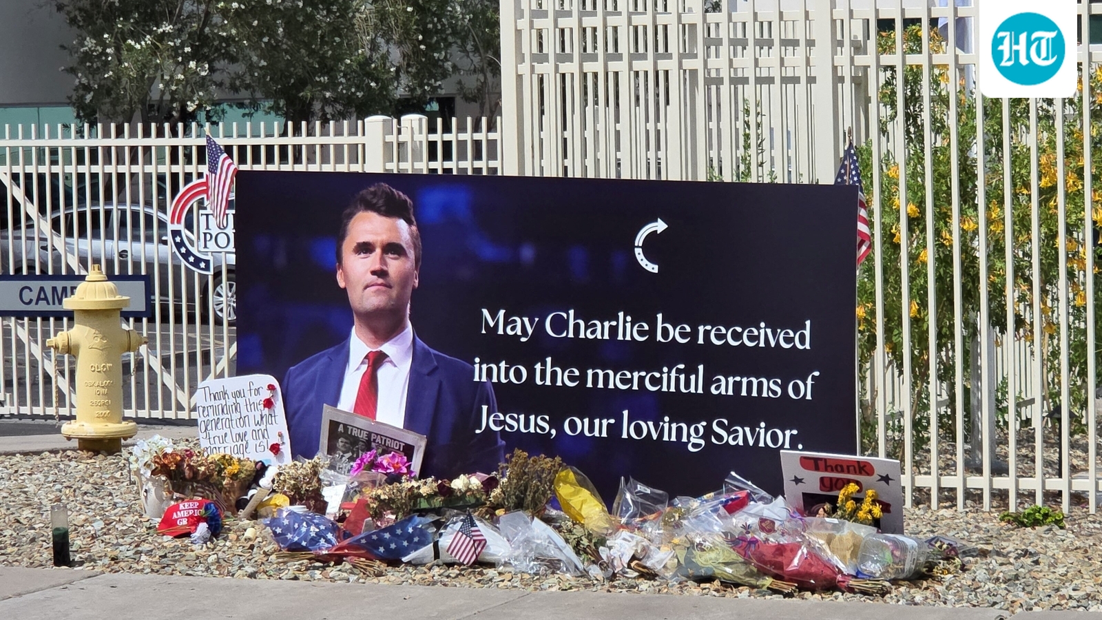 White House honors late Charlie Kirk on 33rd birthday, calls him ‘Christian martyr’ and ‘titan of the conservative movement’ 1 d4a2e70fb512ccf990e267a8ee485b4114154bb1ad48962b87d67424ba40077b