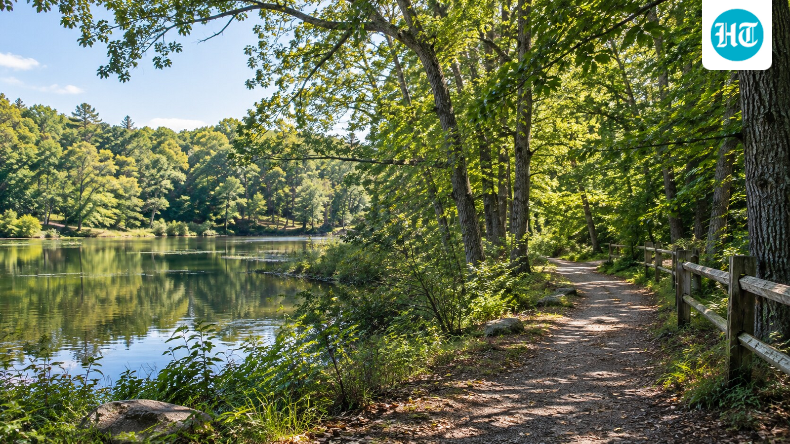In 1997, Paul Newman donated 7.5 acres beside his Connecticut home; the land later became part of a 38-acre public nature preserve 1 e5002fb46a535d9a8f1f663984d306b717fc0e8e13c9aa7597156f7787cc32d3