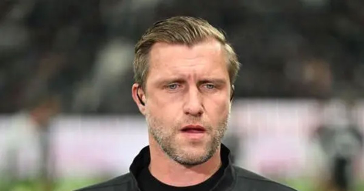 Sporting director Kroesche leaves Frankfurt 1 f26b9733b8ebc31e203e44c7ef93406d1723043aa473349c9f94caf36e071801