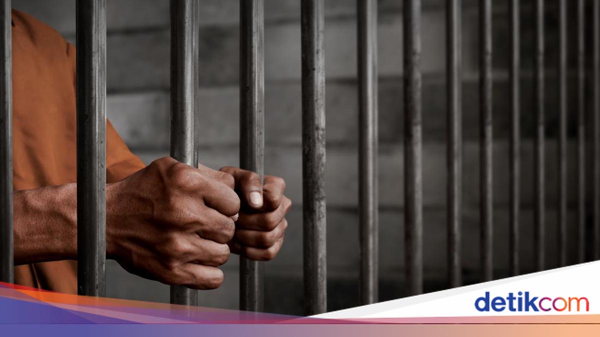 Polisi Tes Urine Petugas Terlibat Pesta Narkoba Napi di Rutan Depok 1 f981788b3db7d97a888a056de98c3b4e1d425f8e8dcb8bd9ddfd245202a5af58