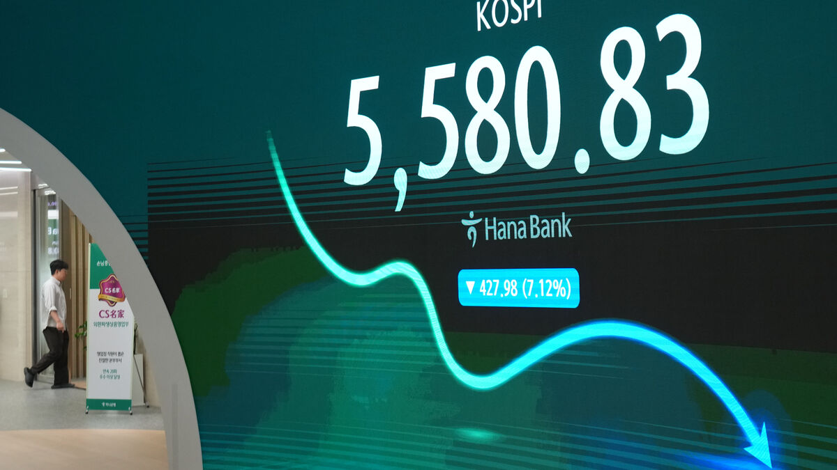 Asian stocks slide, with South Korea’s Kospi down 7.7% as tech shares tumble 1 fa110e301e10393b3fcc0396ca26b9feb6a2f0f9367c37ac67f749921bb00c94