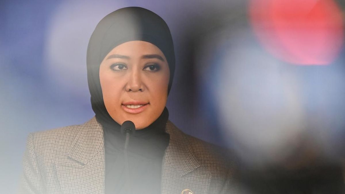 Respons Meutya Hafid Usai Raline Shah Mundur Stafsus Menkomdigi 1 fcf5a0f98fa97ac79bed8239d6ffcd031ecede8de63b25bd35e29807b5f5fe49
